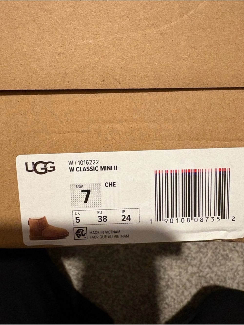 UGG Classic Mini II - Picture 6 of 6